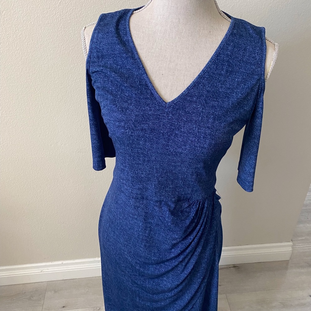 Blue women’s cold shoulder ruched dress